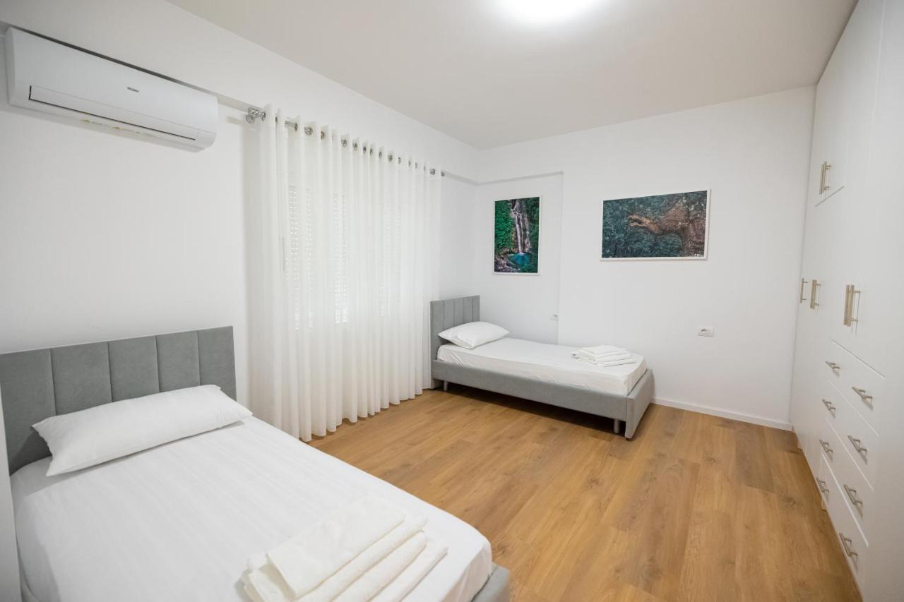 Victoria Lungomare Apartment Vlorë Exterior foto
